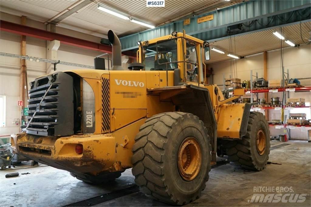 Volvo L220E Wheel dozers