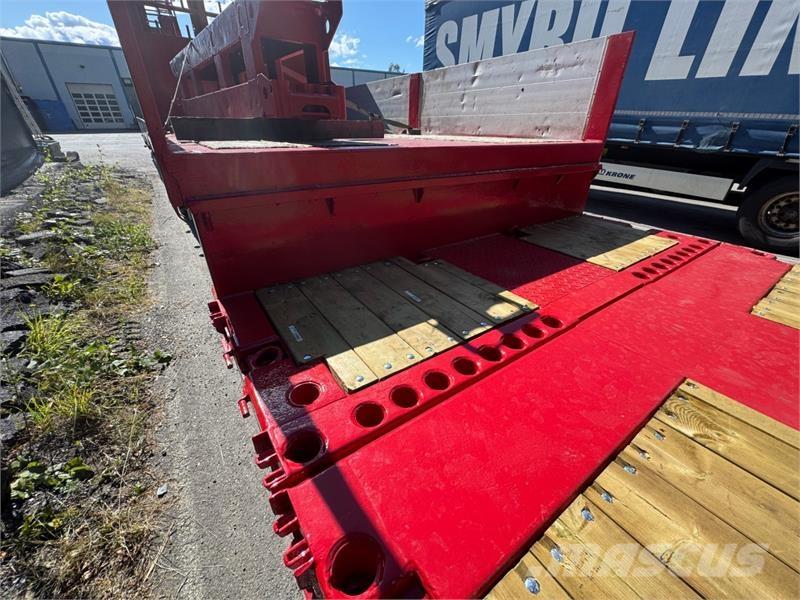 Doll  Other trailers