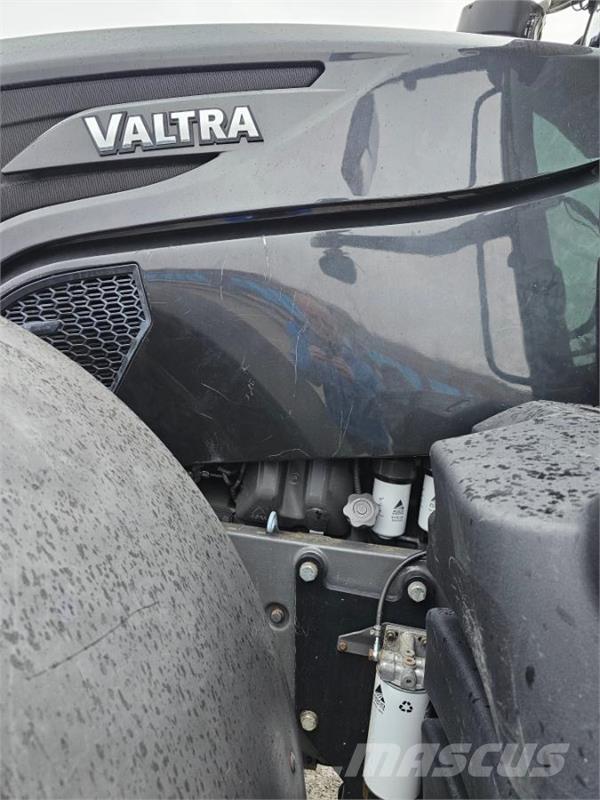 Valtra S374 Tractors