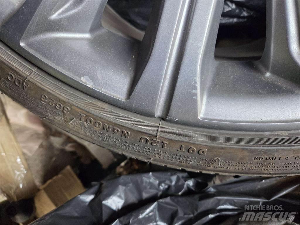 BMW  Construction - Others