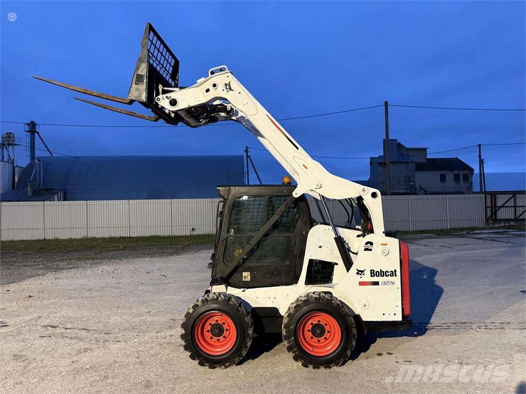 Bobcat S570 Mini loaders