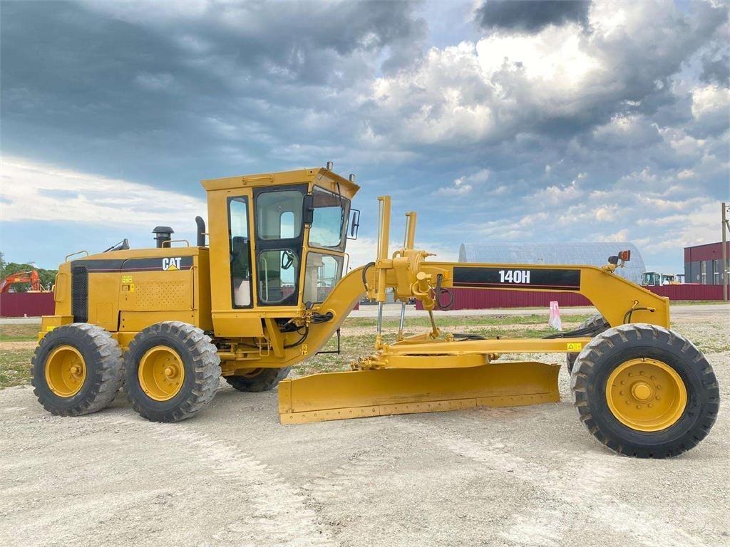 CAT 140 H Graders