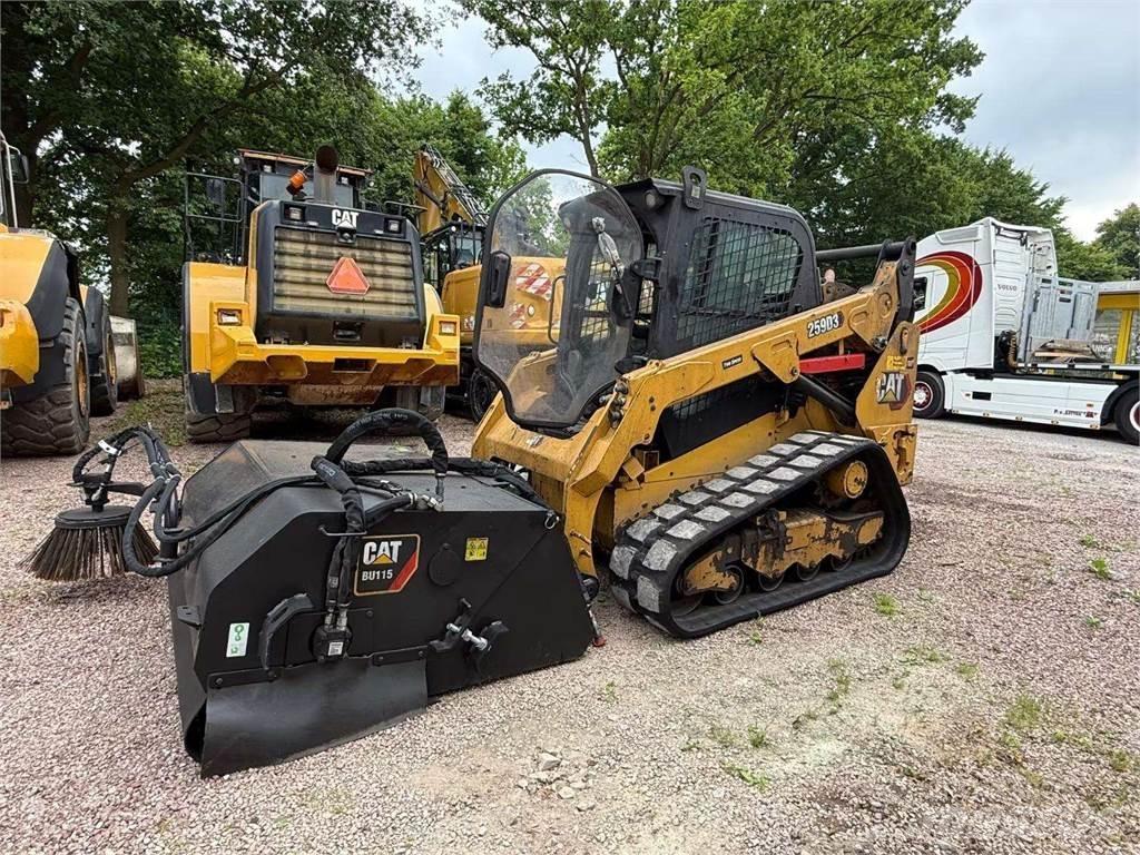 CAT 259D Backhoe loaders