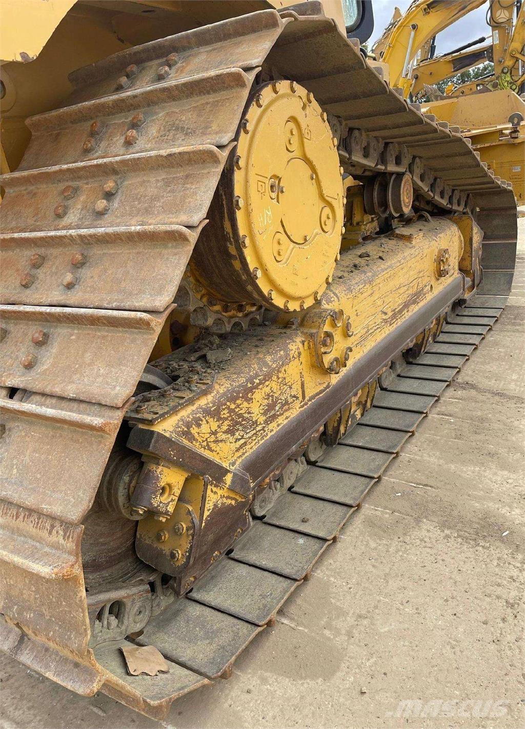 CAT D6 LGP Crawler dozers
