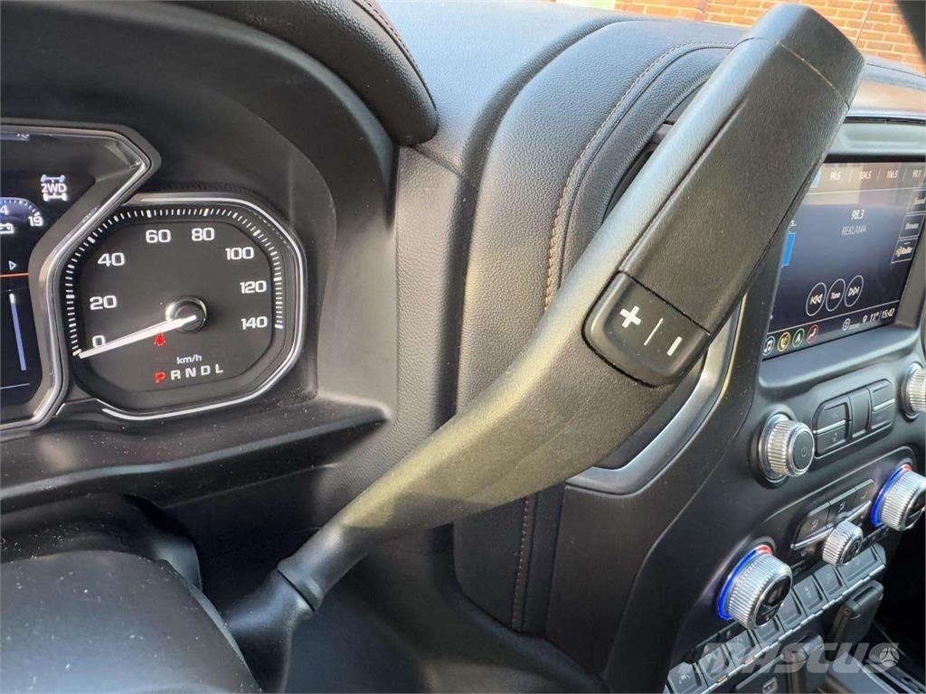 GMC  Cars