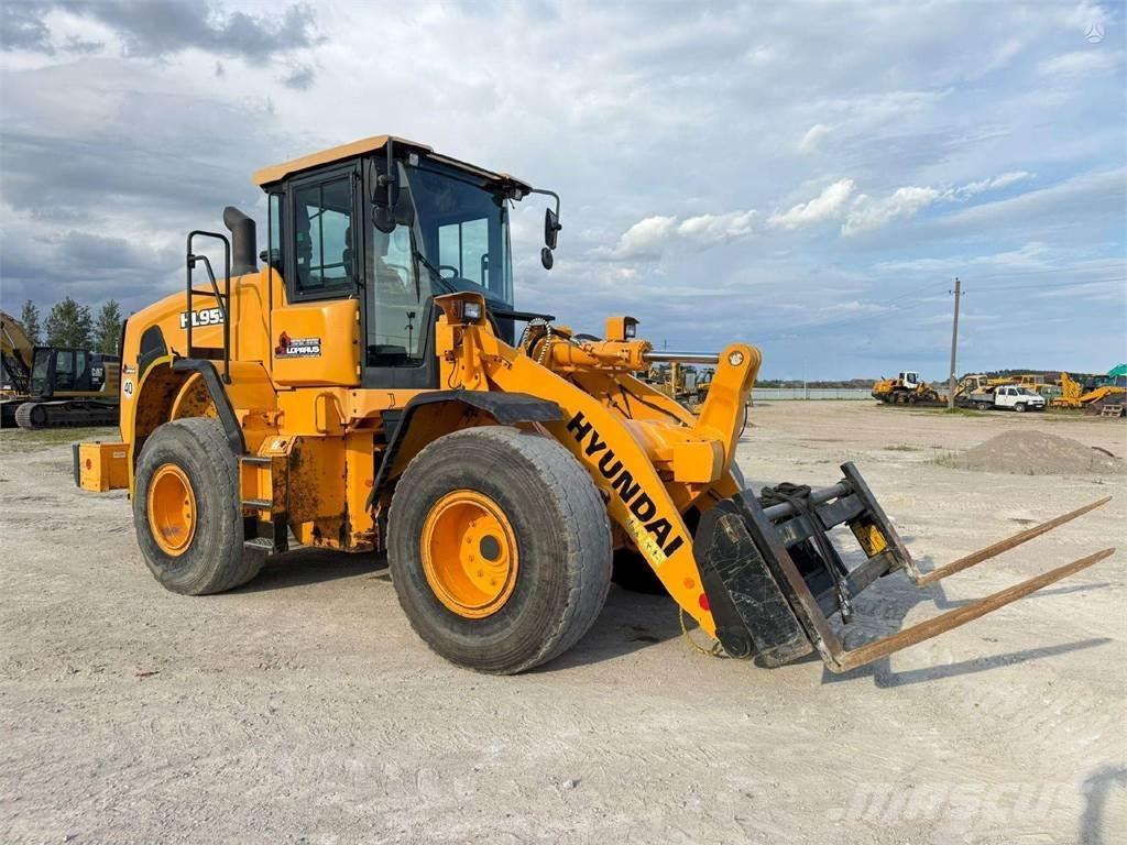 Hyundai HL 955 Wheel loaders