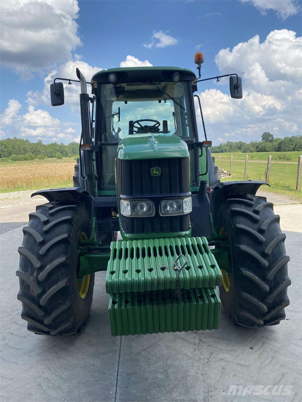 John Deere 6630 Tractors