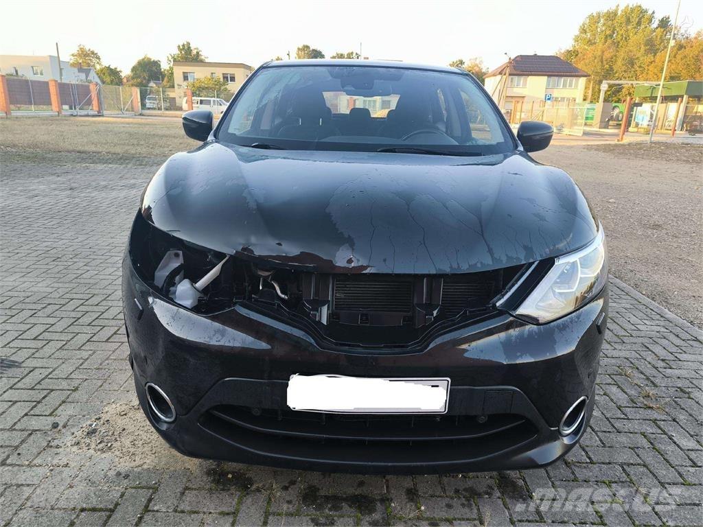 Nissan  Cars