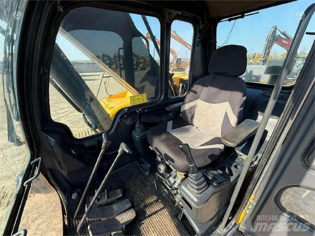 Volvo EC 240 LC Crawler excavators