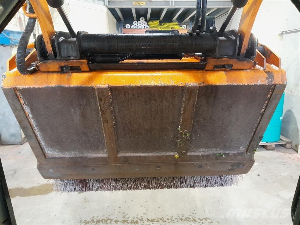 CAT 226D Wheel loaders