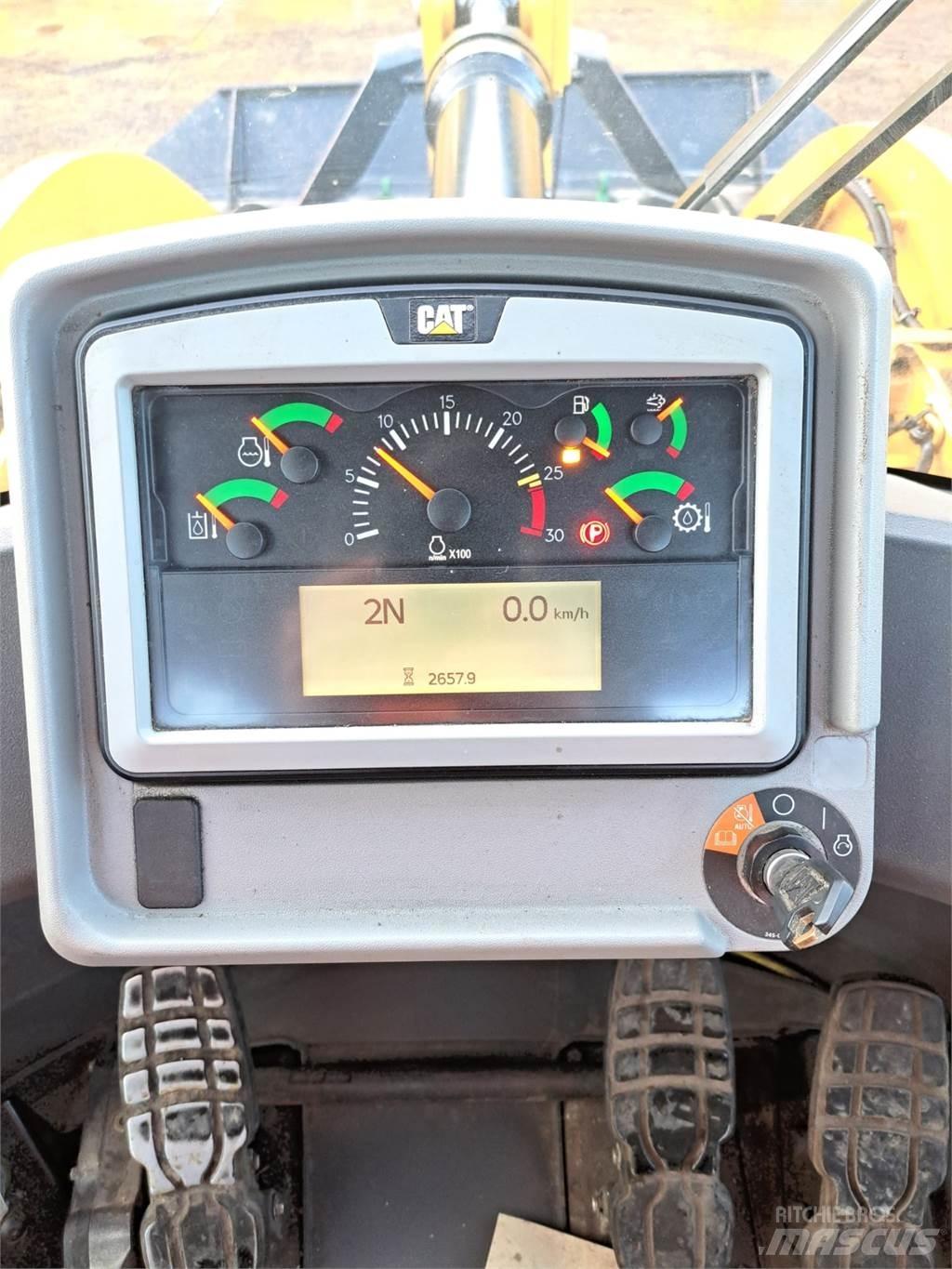 CAT 950M Wheel loaders