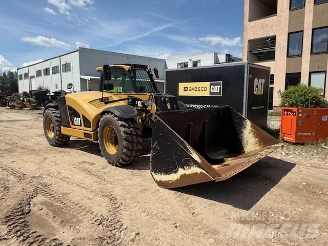 CAT TH408D Telescopic handlers
