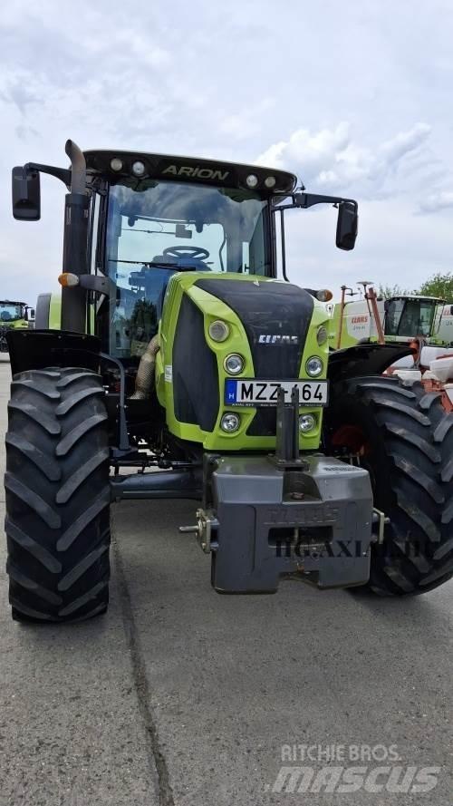 CLAAS Arion 640 Tractors