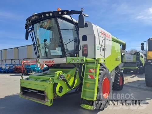 CLAAS Lexion 670 Combine harvesters