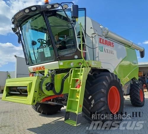 CLAAS Tucano 440 Combine harvesters
