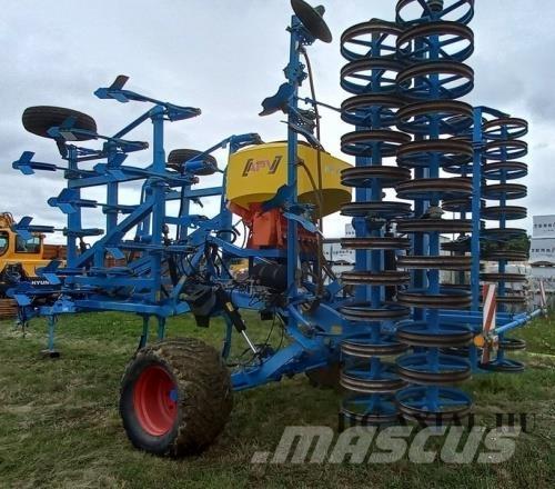 Lemken Karat 9 Cultivators