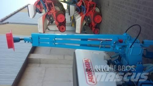 Monosem NG Plus 6 Precision sowing machines