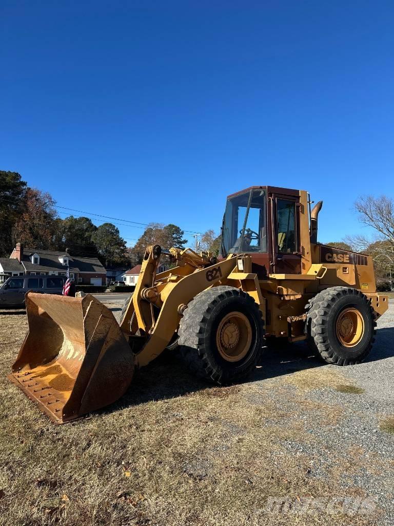 CASE 621 Wheel loaders