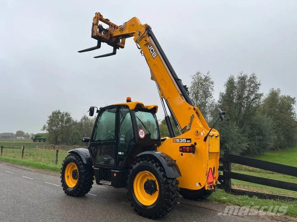 JCB 535 - 95 Telehandlers for agriculture