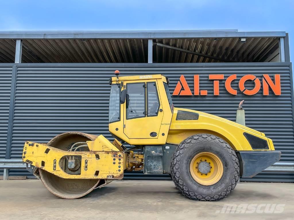 Bomag BW 213 D H-4 Single drum rollers