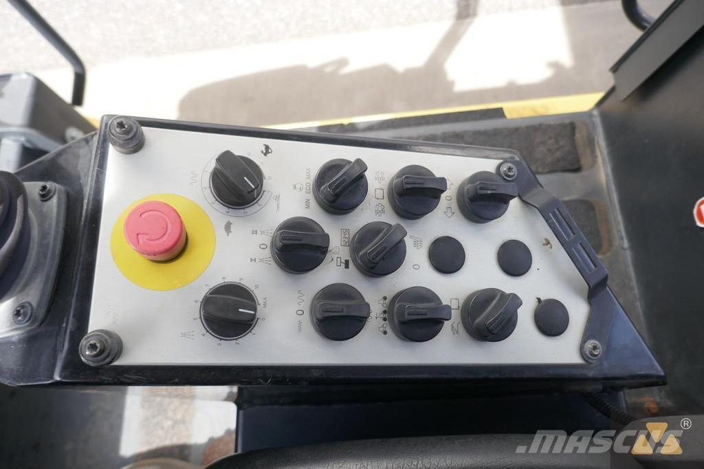 Bomag BW190AD-5 Twin drum rollers