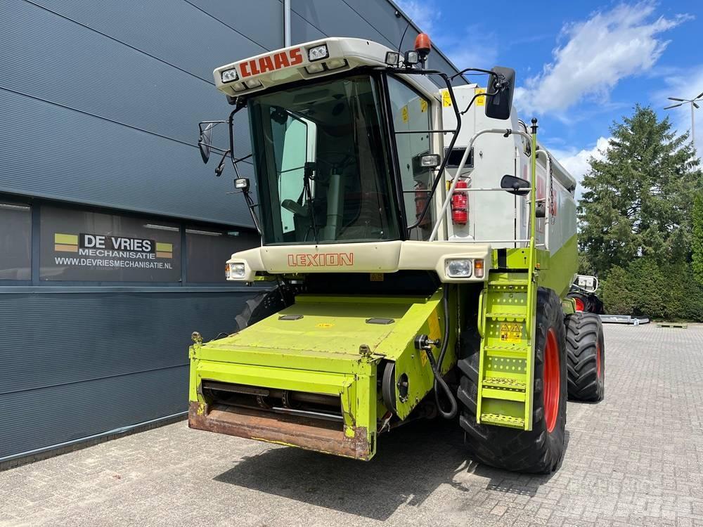 CLAAS Lexion 450 Combine harvesters