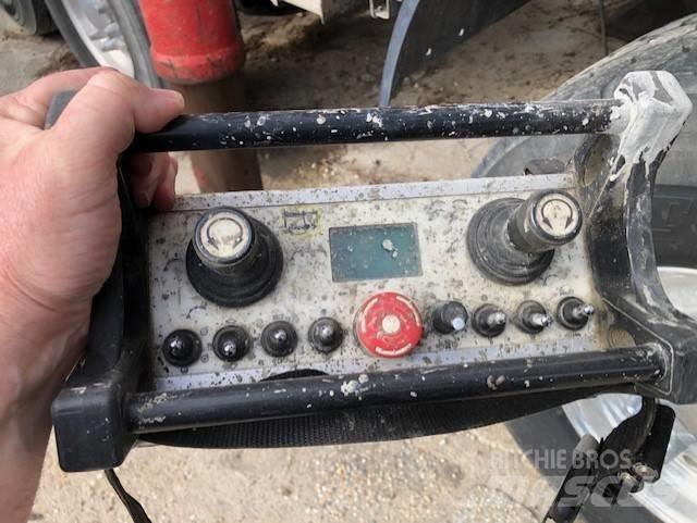 TOR T-63120 Concrete pump trucks
