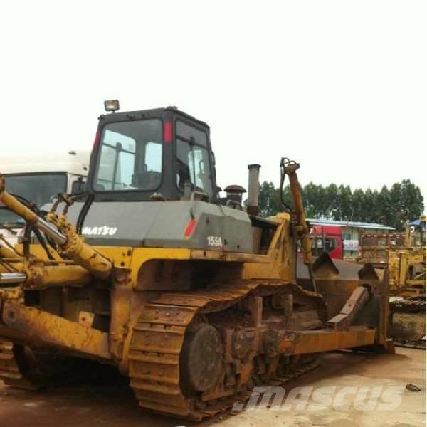 Komatsu d155a-3 Crawler dozers