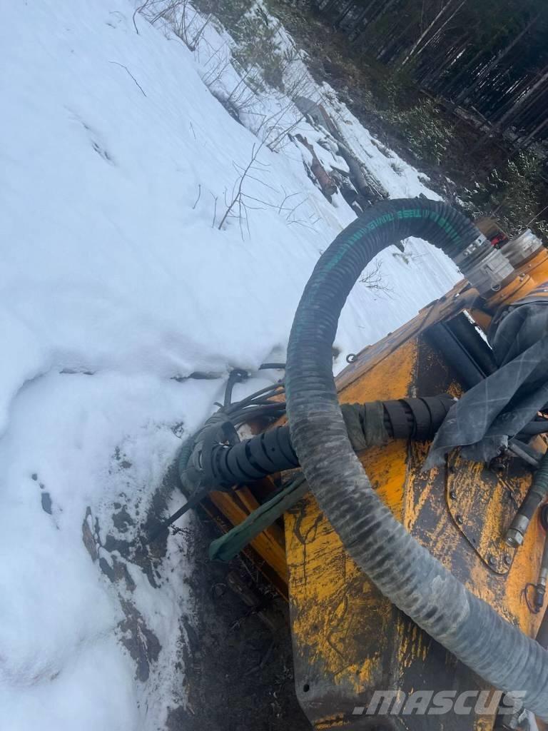 CAT 325 FL CR Surface drill rigs