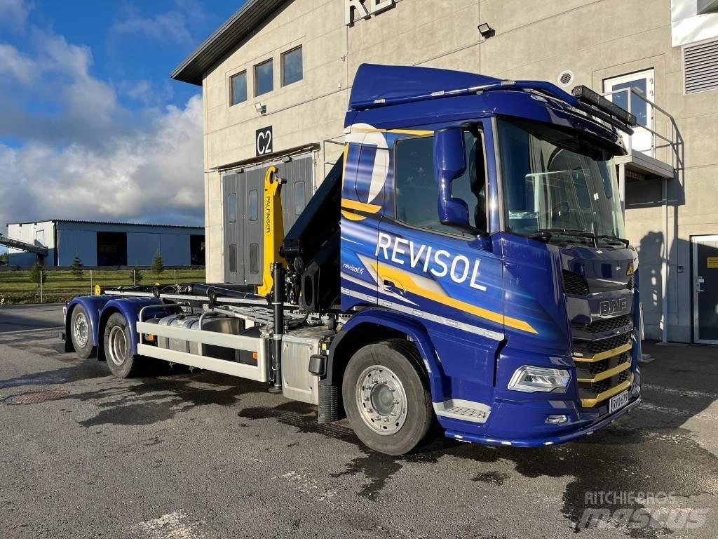 DAF XD 450 FAN Crane trucks