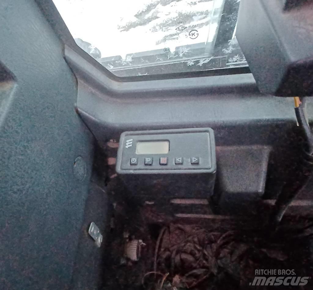 Hyundai HX 235 LCR Crawler excavators