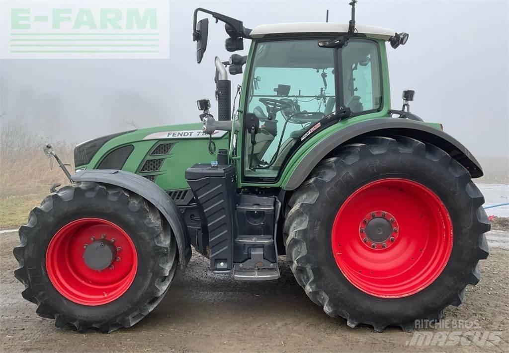 Fendt Vario 718 Tractors