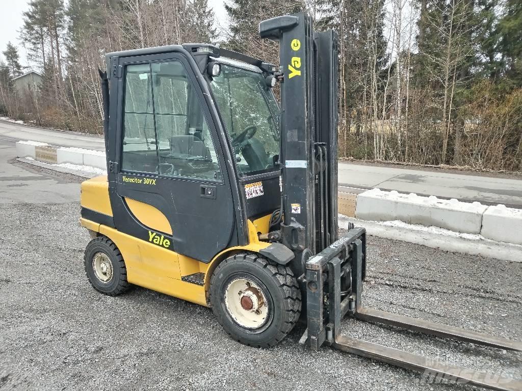 Yale GDP30VX E2345 Diesel trucks