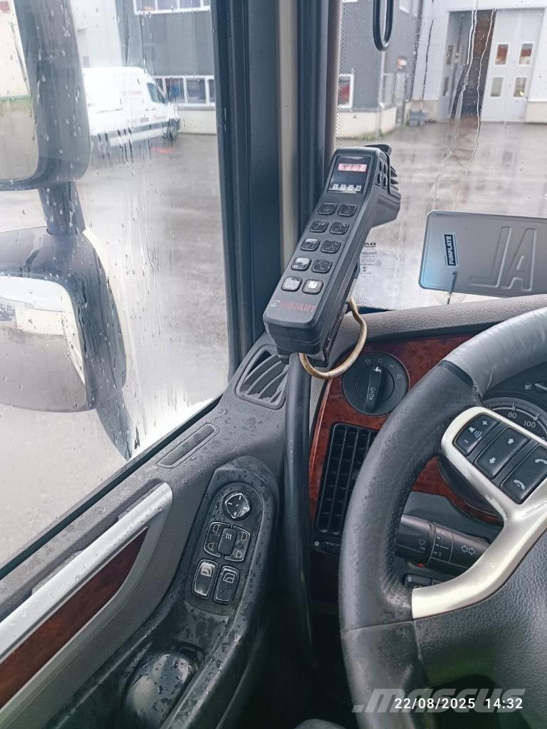 DAF XF 510 Hook lift trucks