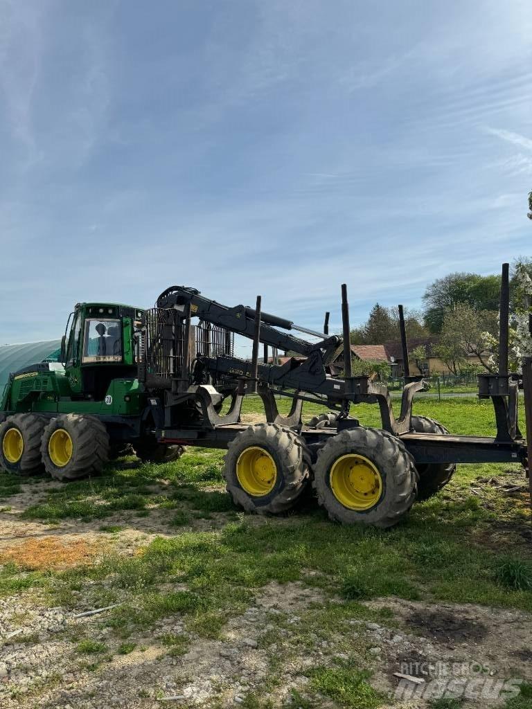 John Deere 1510G Forwarders