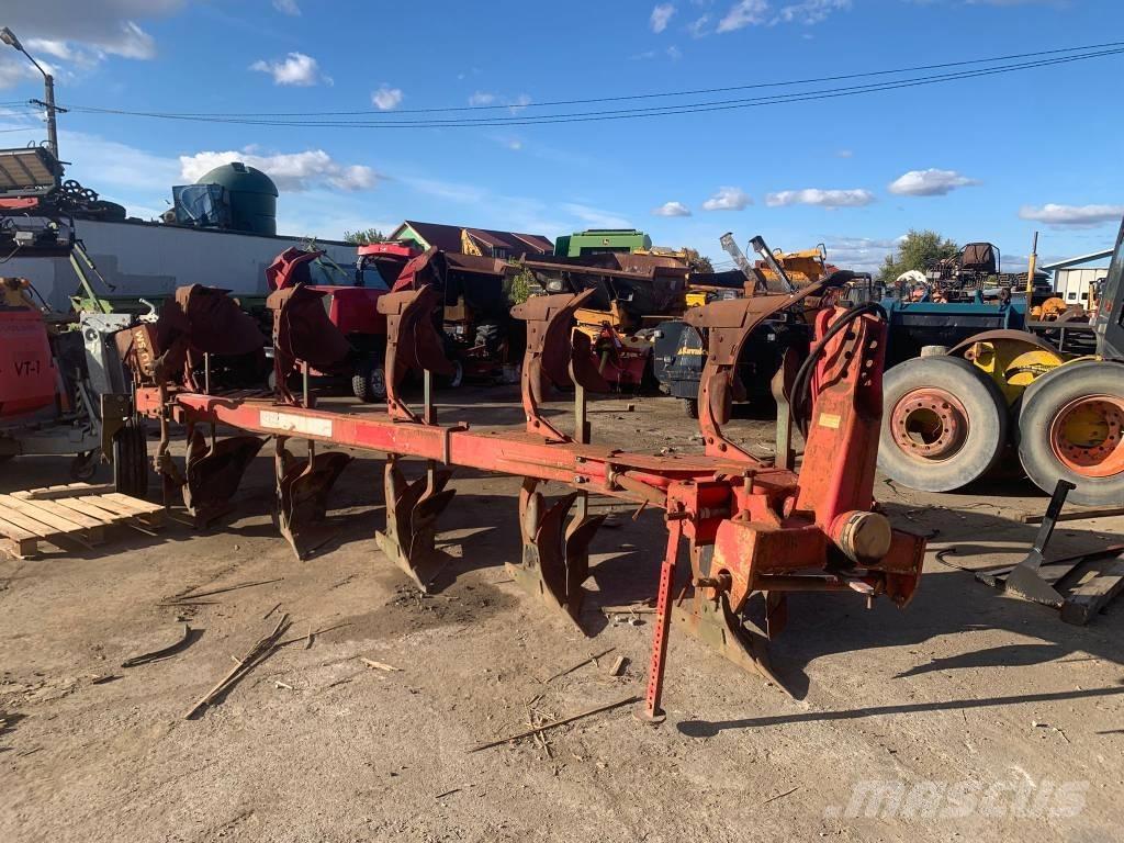 Vogel & Noot 5 Reversible ploughs