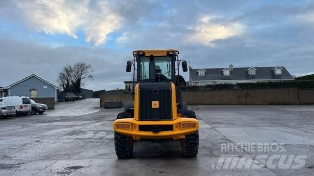 JCB 411 Wheel loaders