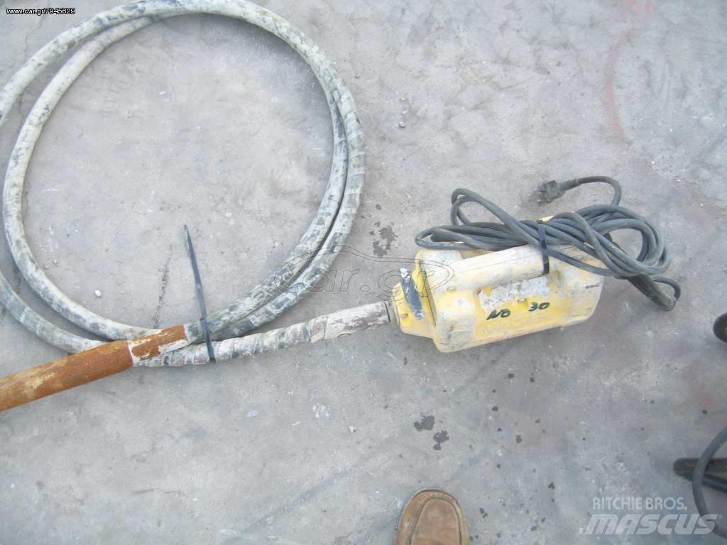Wacker 220 Construction - Others