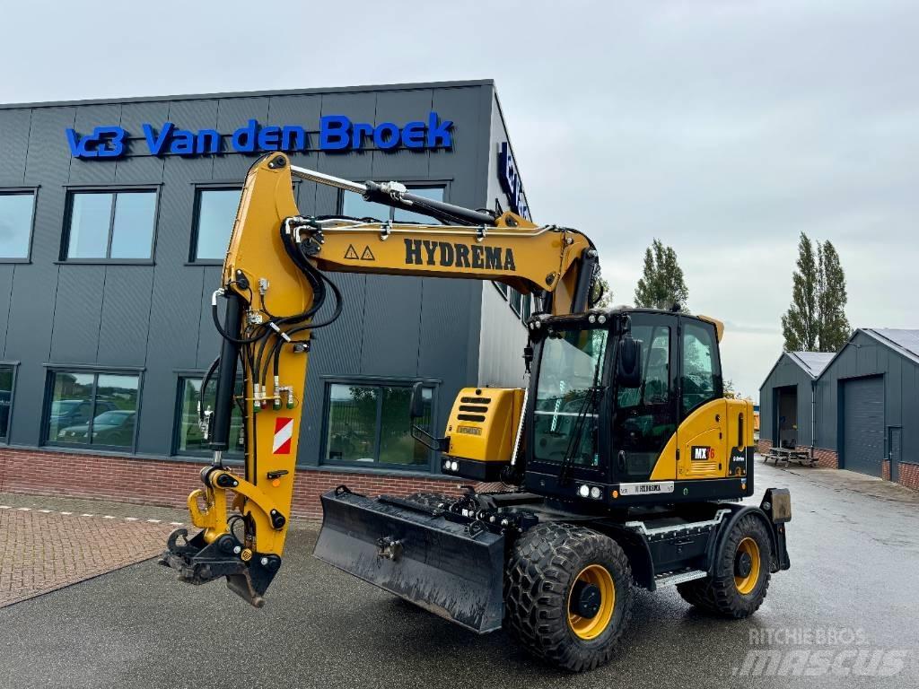 Hydrema MX16G Wheeled excavators