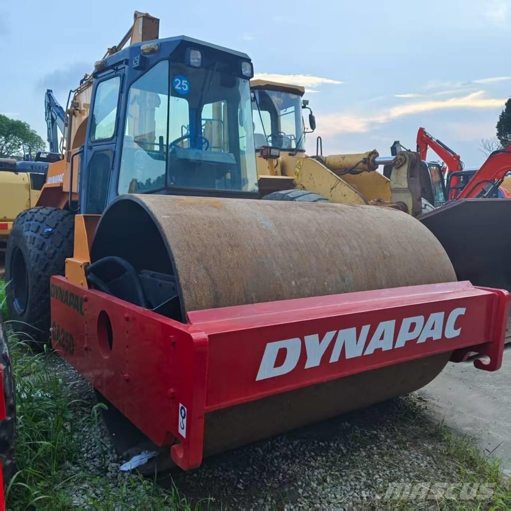 Dynapac CA 25 D Single drum rollers