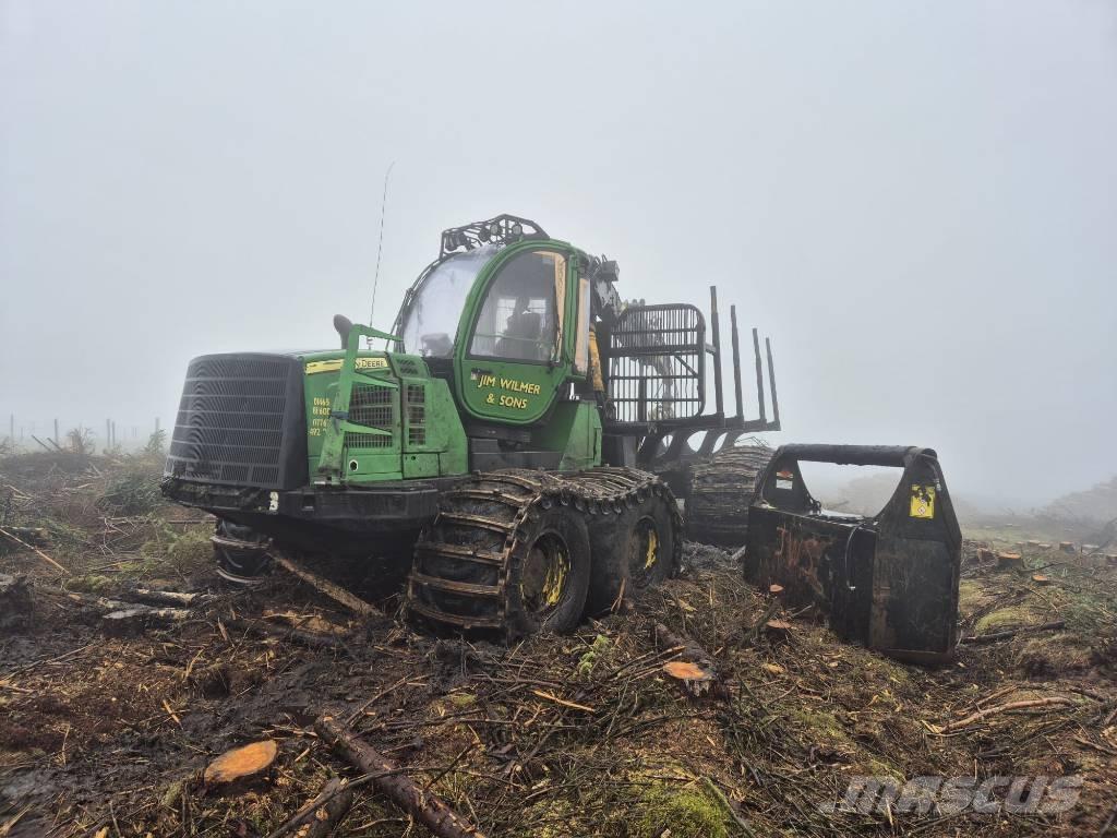 John Deere 1910 E Forwarders