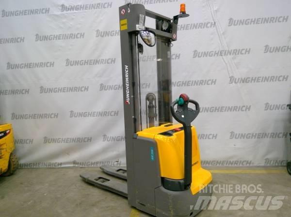 Jungheinrich EJC 216 Pedestrian stacker