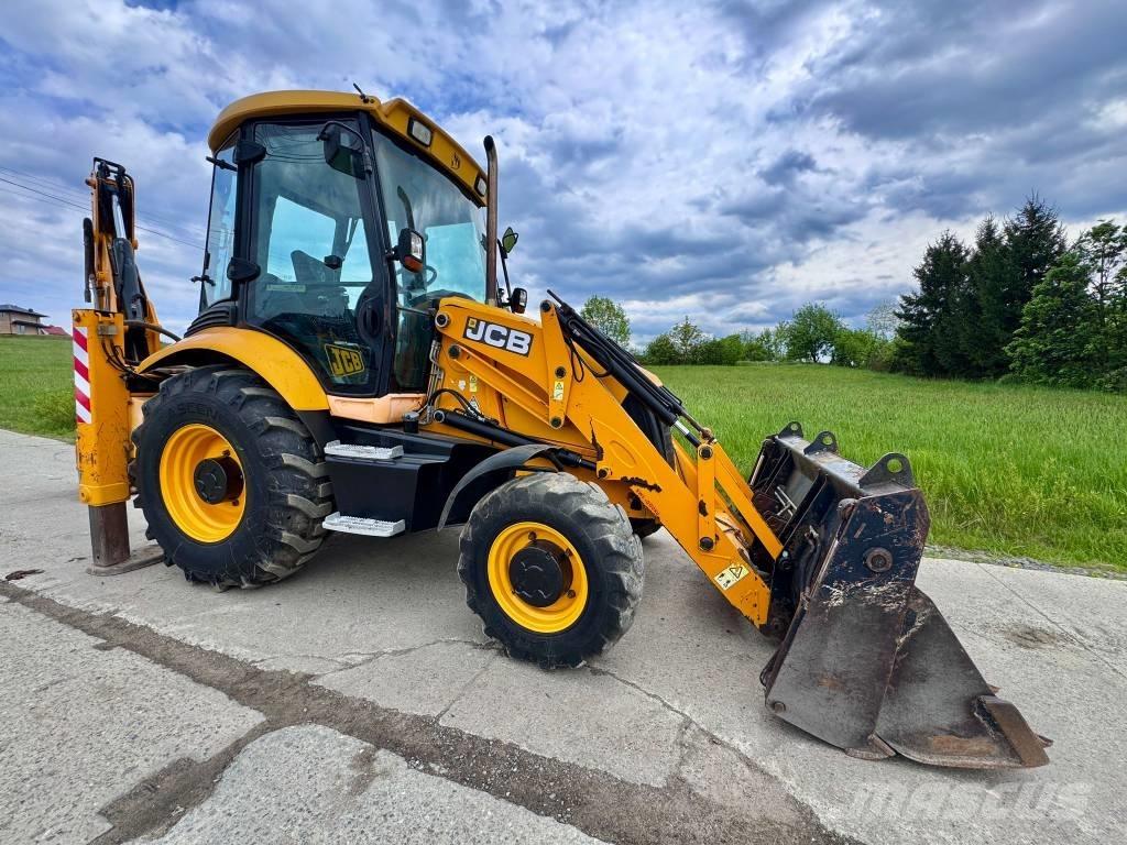 JCB 3 CX Backhoe loaders