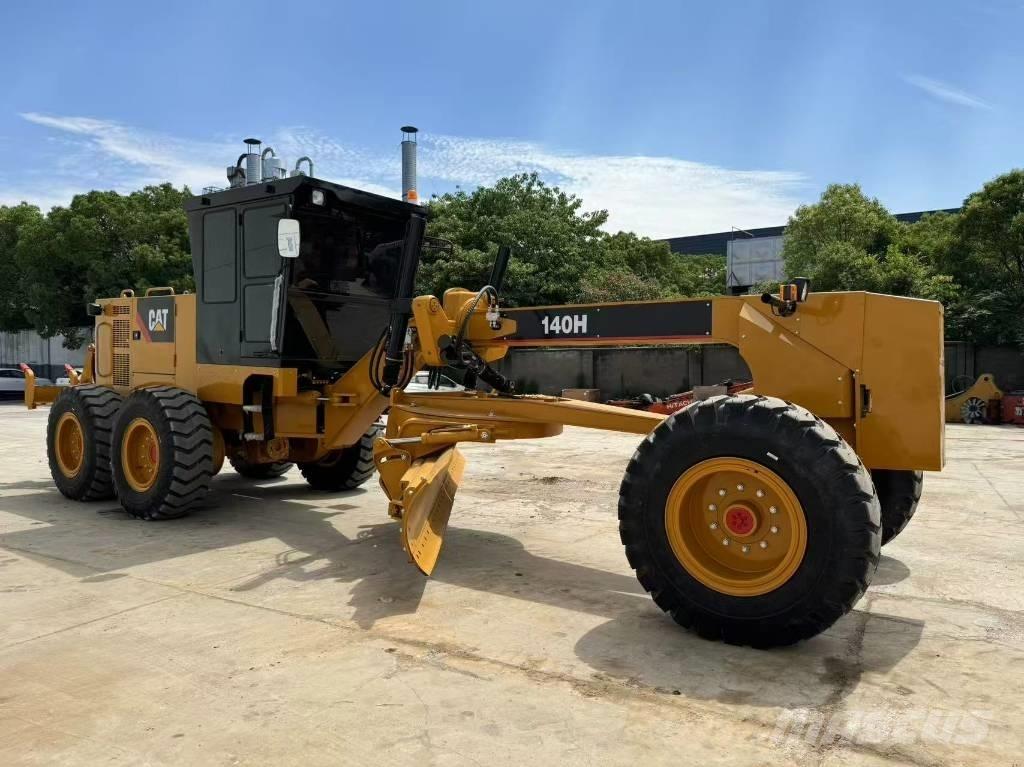 CAT 140 H Graders