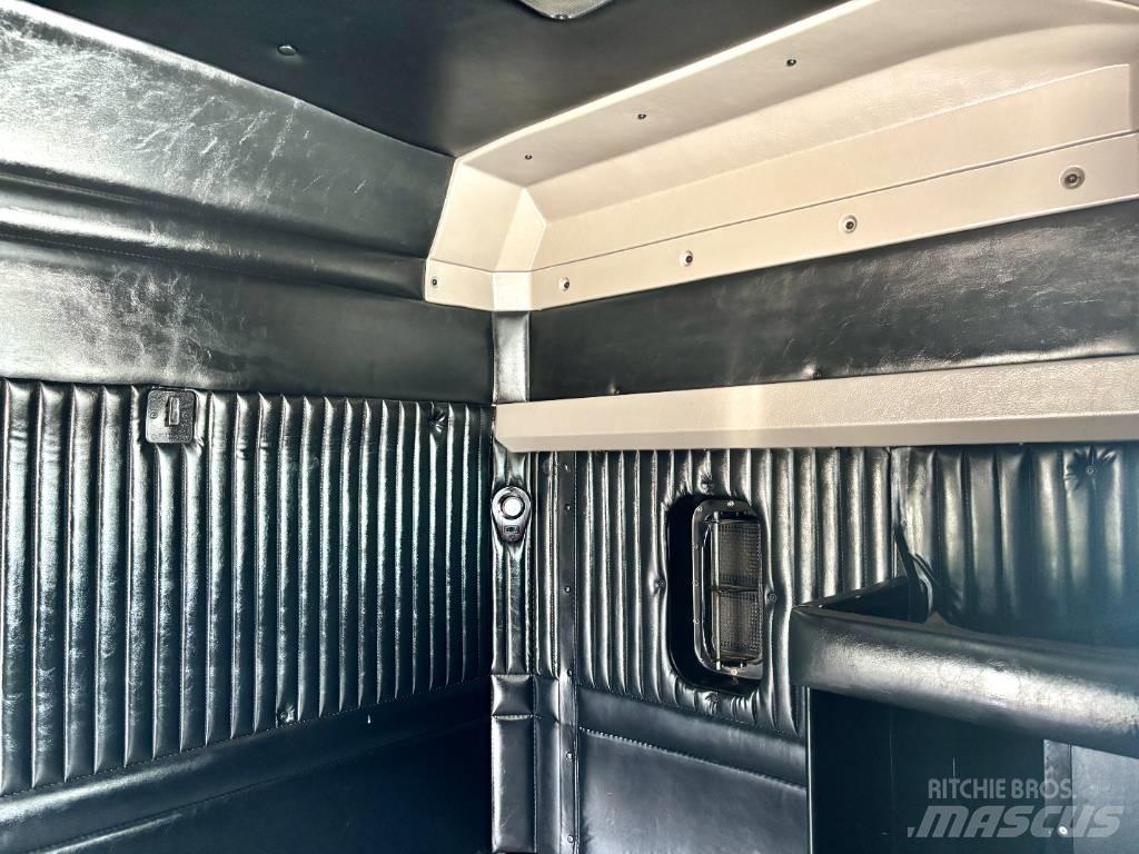 Kenworth W 900 Tractor Units