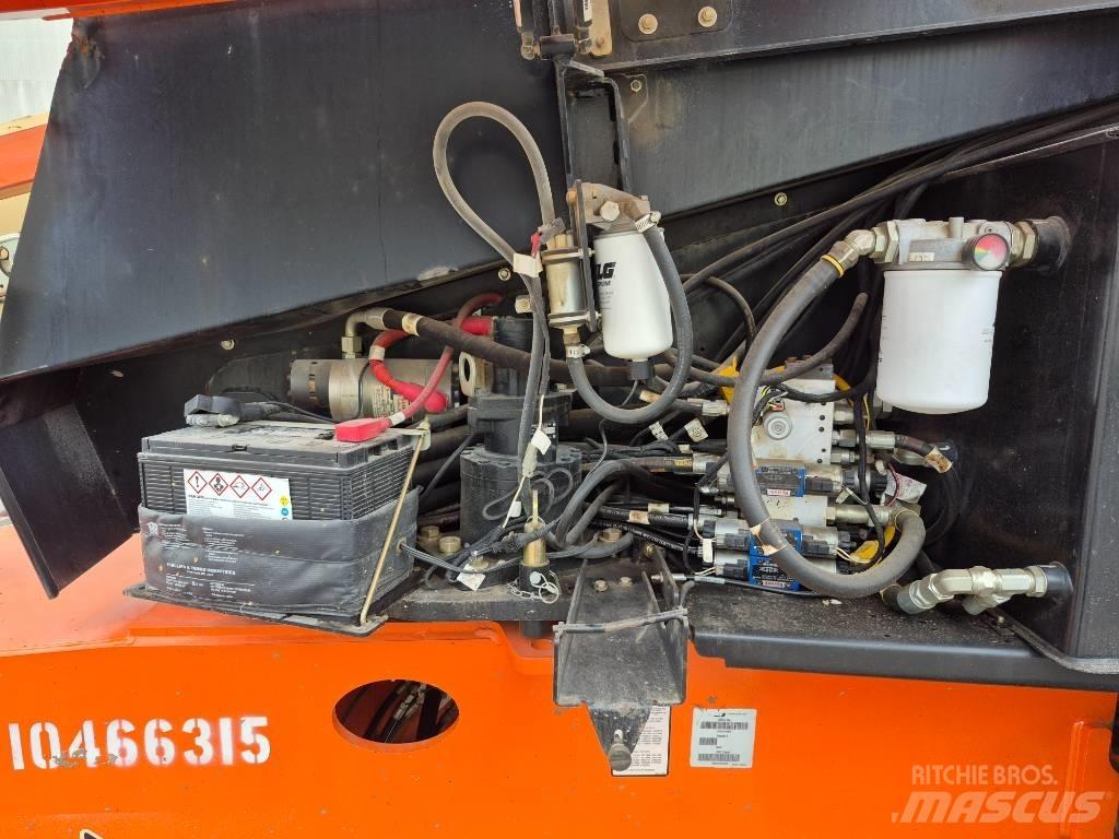 JLG 600 S Telescopic boom lifts