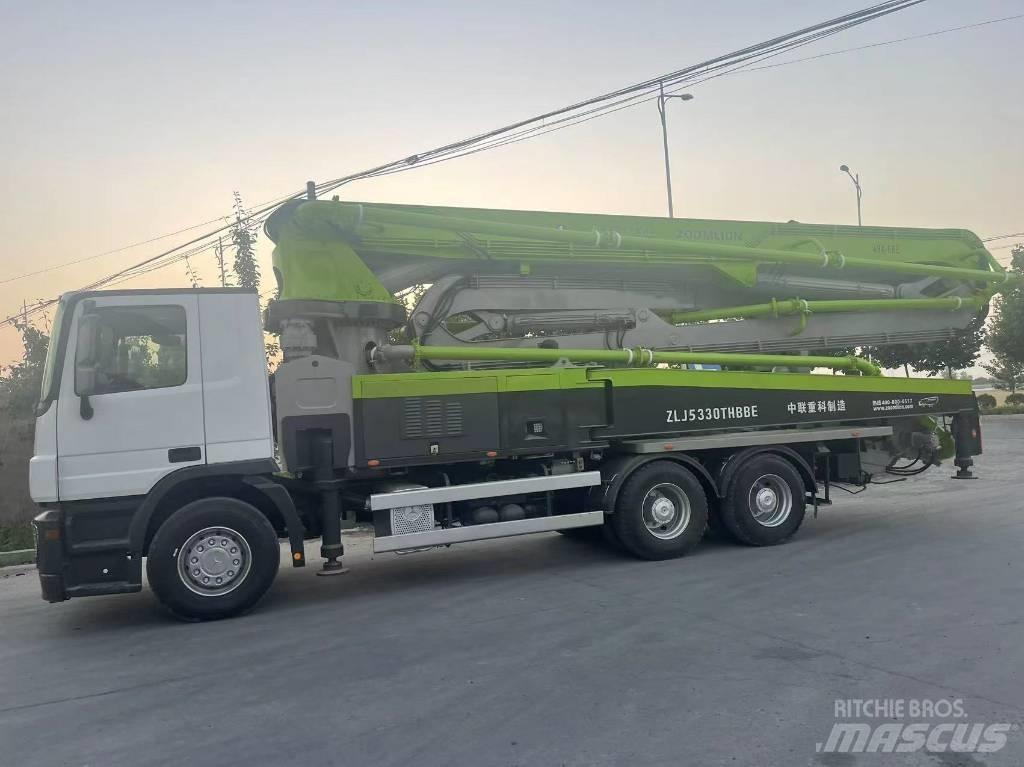 Zoomlion 47M Concrete pump trucks