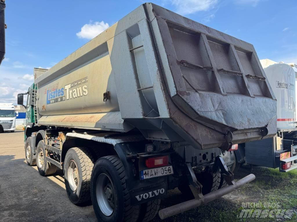 Volvo FM 13 440 8x6 Tipper trucks