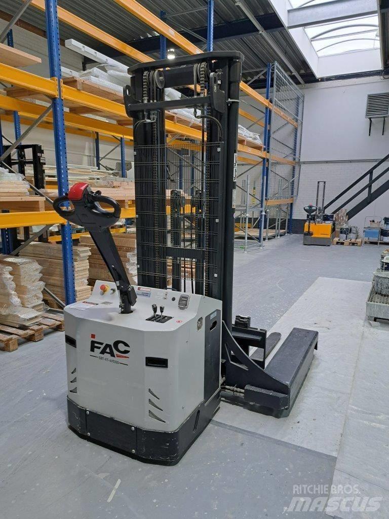 Combilift CSI Pedestrian stacker
