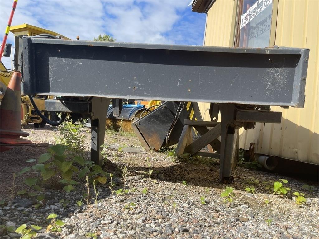  Vilakone Wille lava Compact tractor attachments